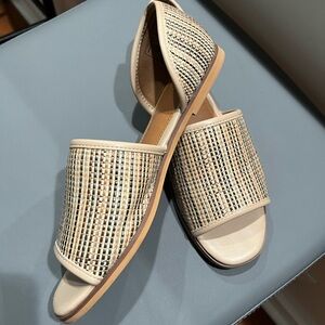 Lands’ End D'Orsay Peep Toe Raffia Flats